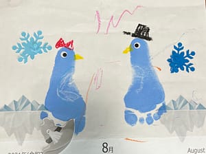 ８月の足形アート