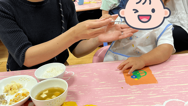 にじいろ保育園給食試食会の様子